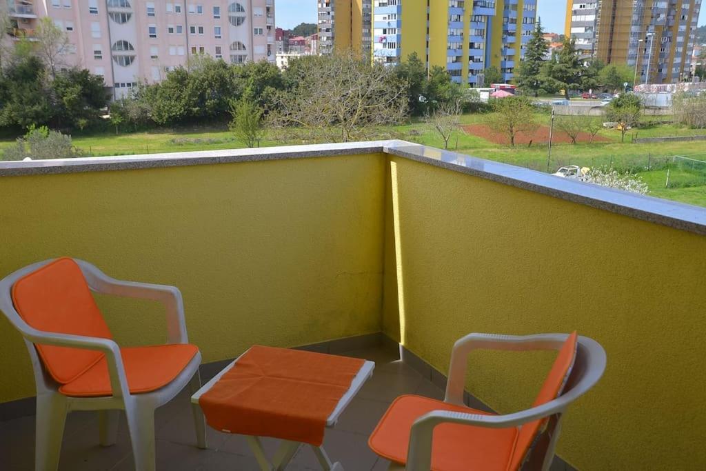 Apartman Ana Pula - Calm, Free Parking, Close To Center Exteriér fotografie